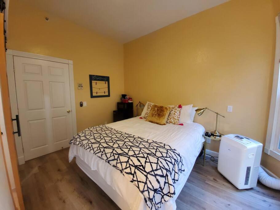 Апартаменты Centrally Located Studio And Cozy Place Perfect For Travelers And Couples! Located In San Diego Downtown! Perfect For Your Quick Getaway! Экстерьер фото